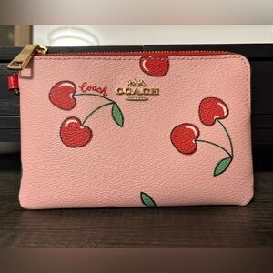 Coach Corner Zip Wristlet